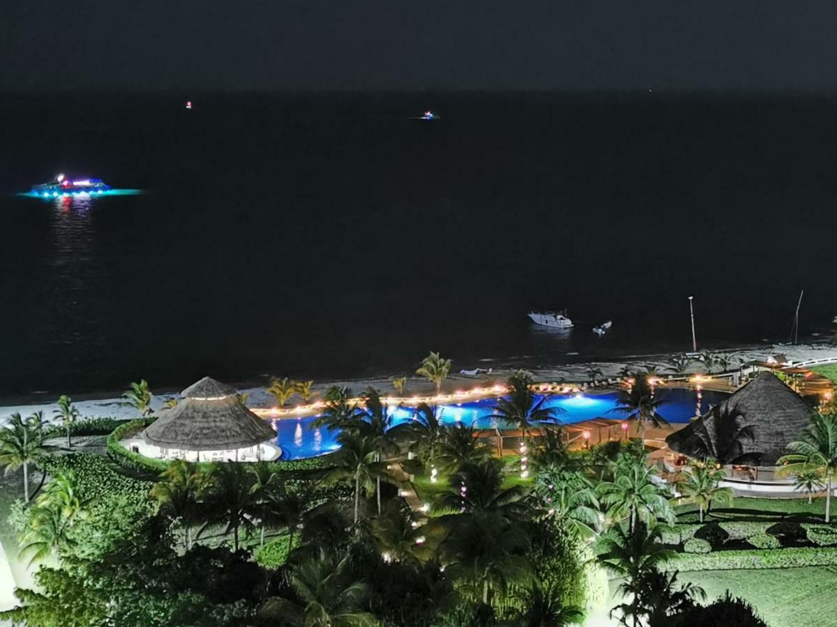 Pent House Amazing View Beachfront Cancún Zewnętrze zdjęcie
